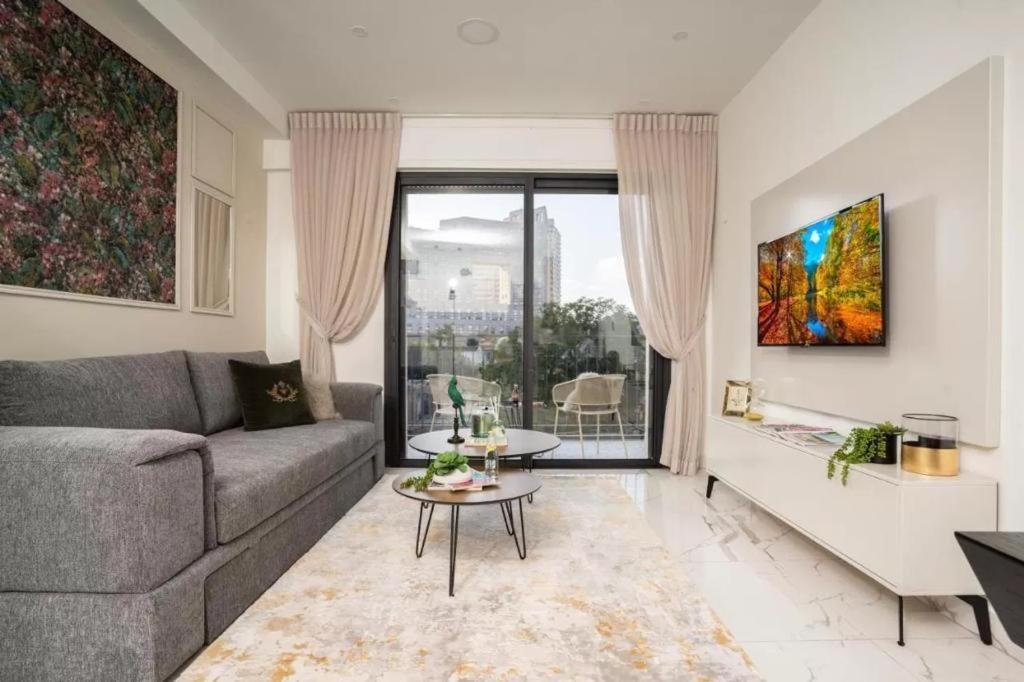 Eshel Suites Even Israel Иерусалим Экстерьер фото