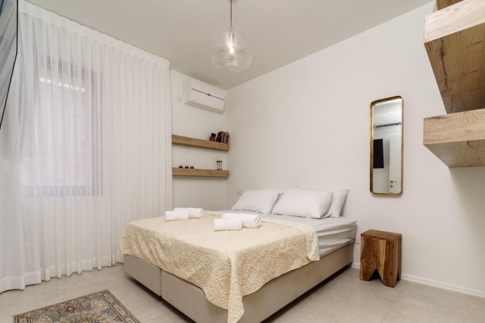 Eshel Suites Even Israel Иерусалим Экстерьер фото